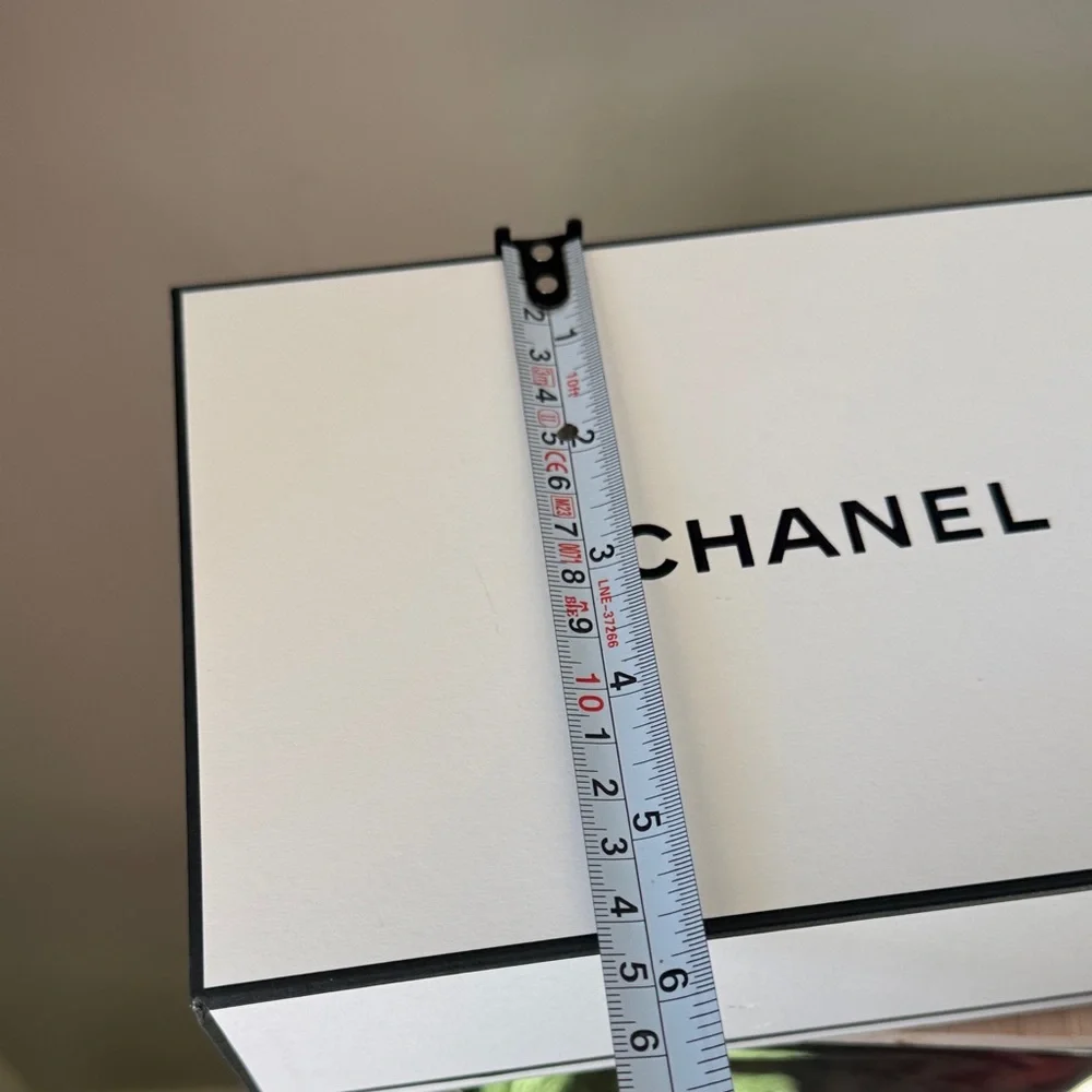 CHANEL classic box